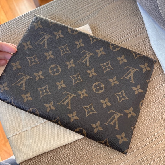 Louis Vuitton Pochette Kirigami – Large Pouch Only - Picture 2 of 7